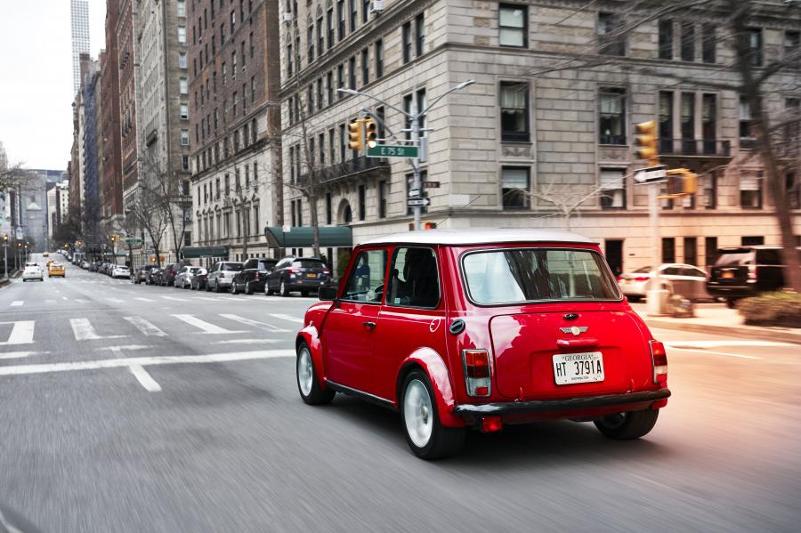  Mini Classic Electric 2018 года  (фото 13 из 26)